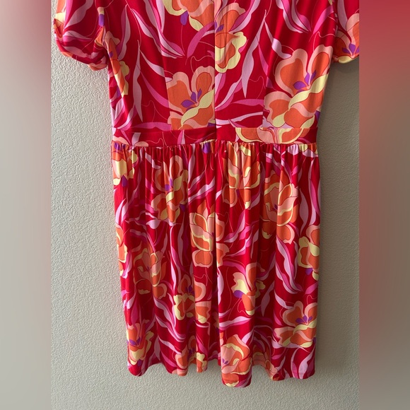 Maggy London Floral Short Sleeve Stretch Jersey Dress Women’s Size 10 NWOT - Picture 8 of 9